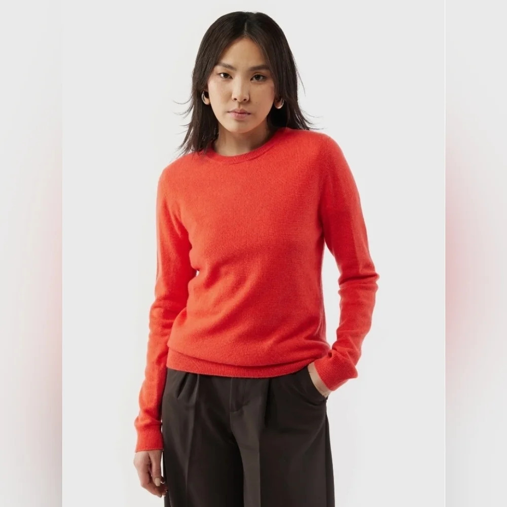 Tahari 100% Cashmere Sweater M Rust Orange Quiet Luxury Classic - Picture 2 of 10